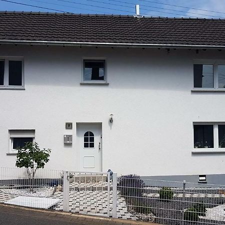 Westerwald Apartments Strassenhaus Ngoại thất bức ảnh